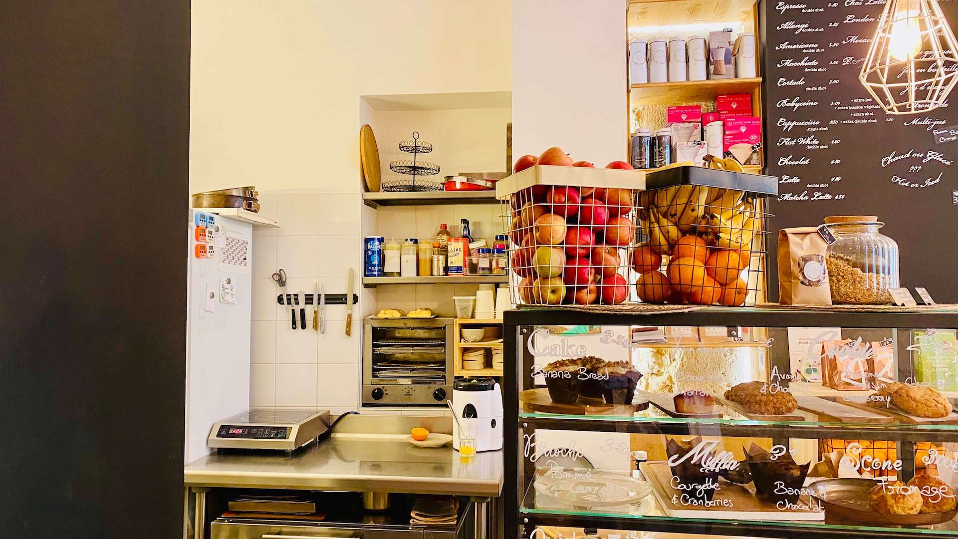 Kuro espresso coffee shop bordeaux comptoir