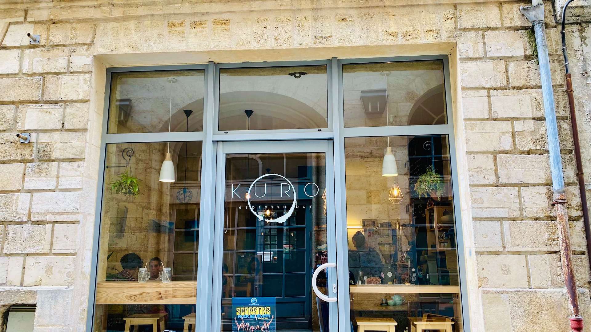 Kuro espresso coffee shop bordeaux devanture