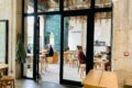 alchimiste darwin coffee shop interieur