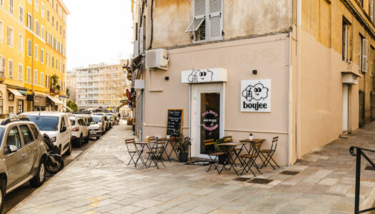 cafés wifi a bastia boujee vue terrasse