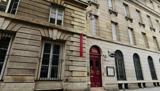 devanture café pour travailler à pairs 4 : le griffon