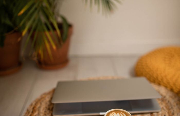 nomade cafe paris 11 pour freelance tables