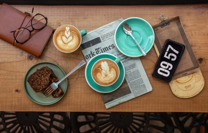 ONI coffee shop pour teletravailler à Paris interieur food