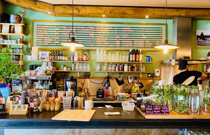 pnp personne n'est parfait coffee shop comptoir