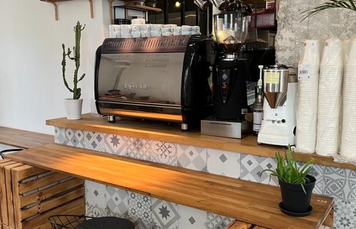 comptoir de ce Café wifi à Lyon 1