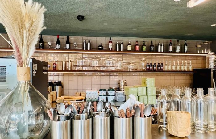 café wifi à Lyon 1 - le pilo café et son immense salle