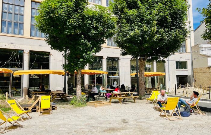 café wifi à Lyon 1 - le pilo café et son immense salle