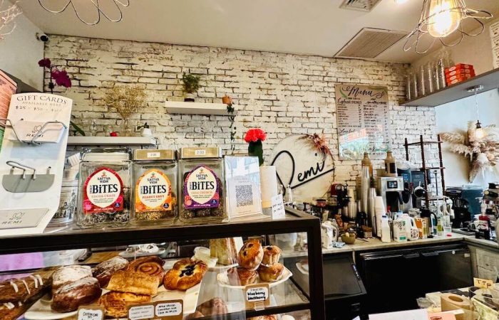 Café avec wifi NYC remy flower and coffee