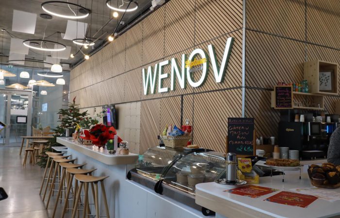 bar et dejeuner coworking Hiptown de lille