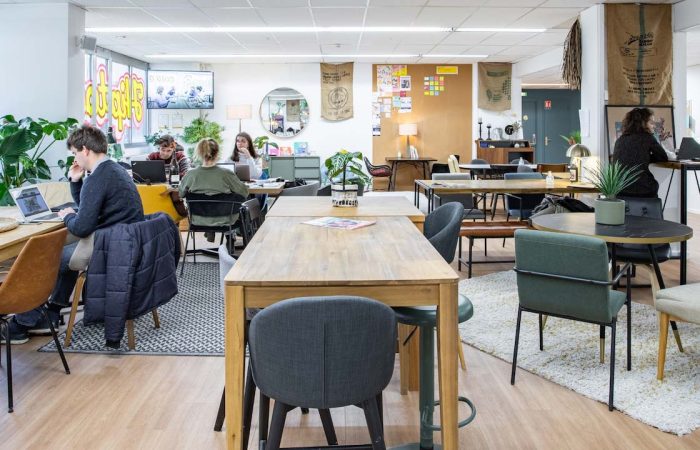 coworking lyon 3 hiptown open space