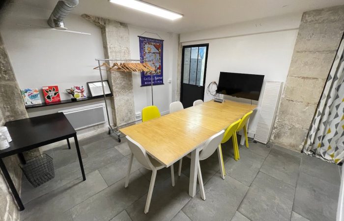 café coworking à Paris 3 unicorners salle de réunion