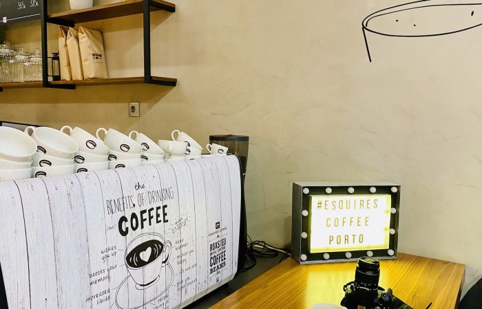 esquires coffee shop porto