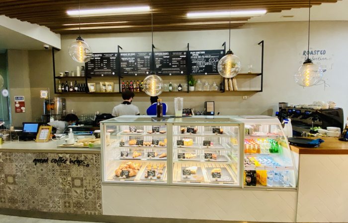 esquires coffee shop porto comptoir