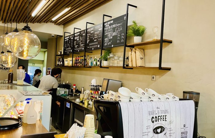 esquires coffee shop porto comptoir