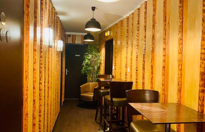 french coffee shop orleans intérieur