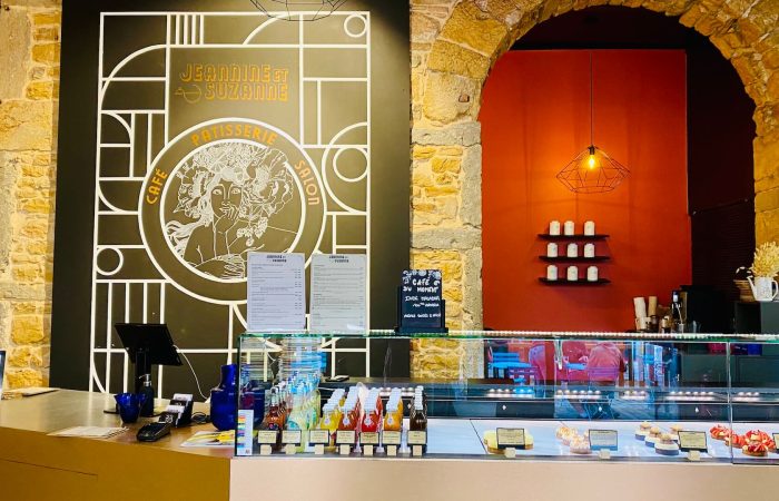 jeannine et suzanne comptoir