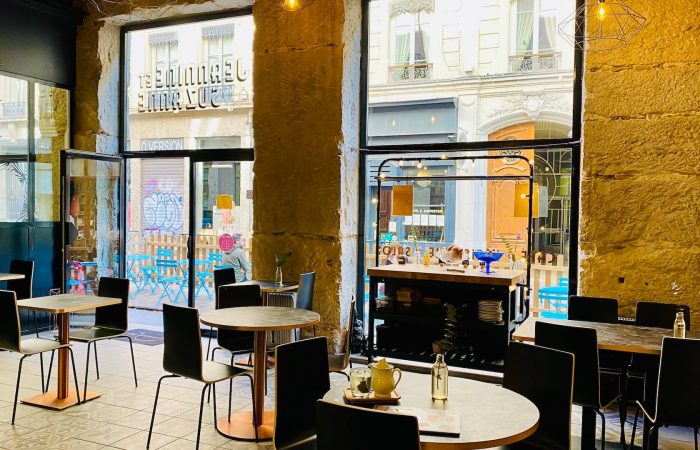 jeannine et suzanne intérieur