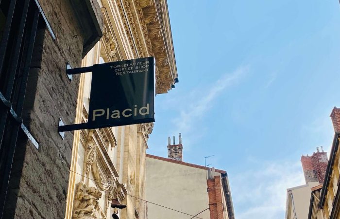 placid coffee shop lyon 1 devanture