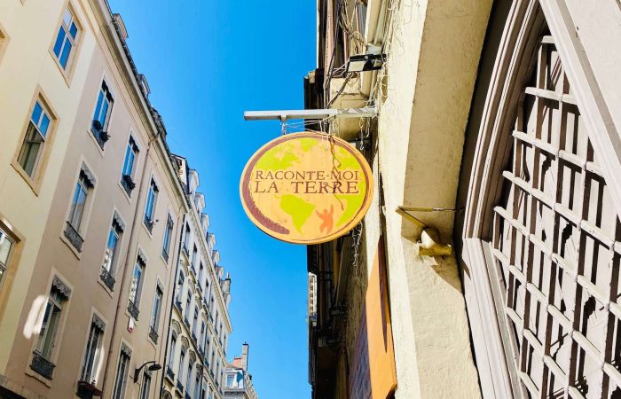 raconte moi la terre café lyon 2 devanture