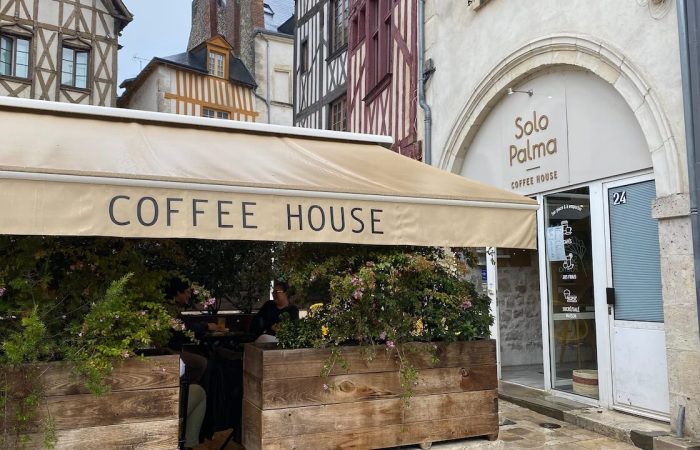solo palme coffee shop orleans devanture terrasse
